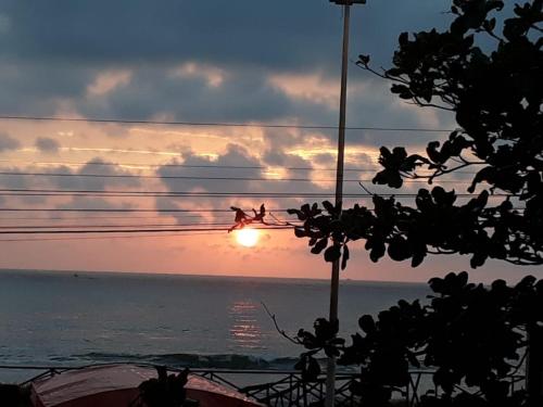 APTO FRENTE MAR