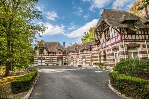 Le Chateau de la Tour - 출입구