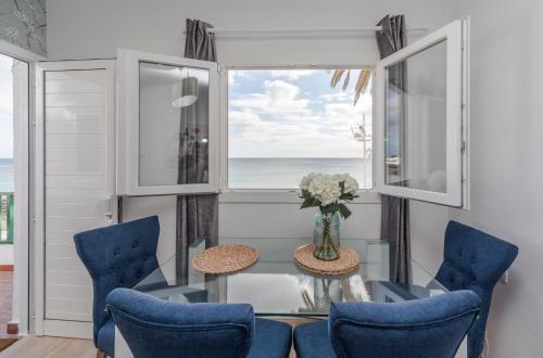  Luxury Suite Sea Front in Playa Honda