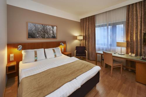 Holiday Inn Helsinki-Vantaa Airport, an IHG Hotel