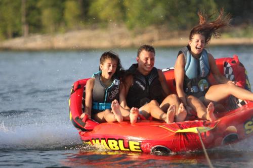 Luxury Lakefront Chalet Resort 2 Pools FREE Amenities Dock Kayaks Waterslide - image 4