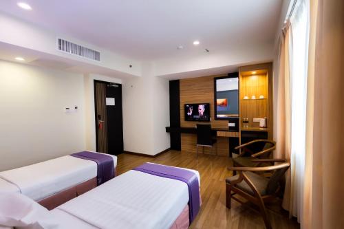 Mariner Hotel Labuan Room Type - Deluxe Twin Room