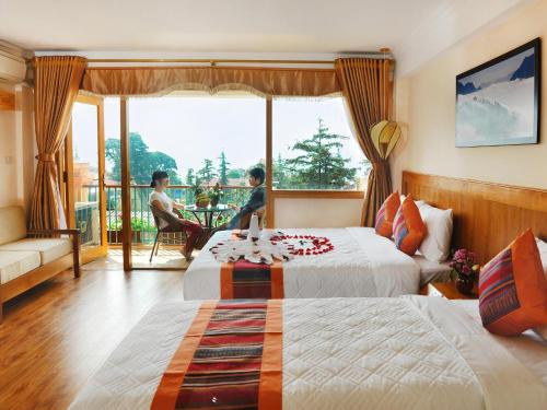 Camera, familiare, con vista