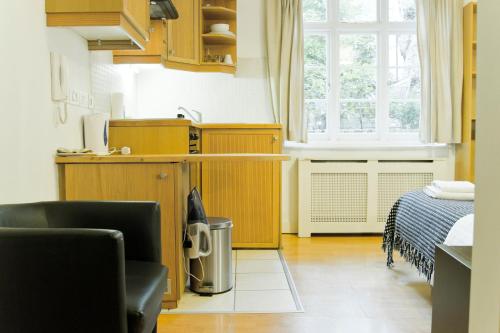 Studios2Let - image 9