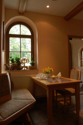 Étterem, Landgasthof "Am Park" in Crottendorf