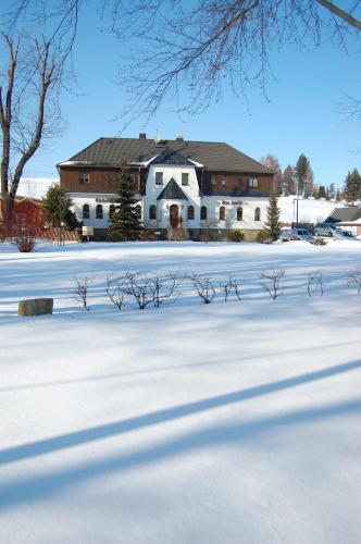 Bejárat, Landgasthof "Am Park" in Crottendorf