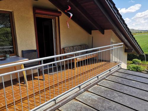 陽台/露台, Ferienwohnungen Maintal in 卡爾施塔特