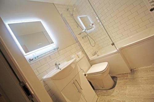 Apartment image 9