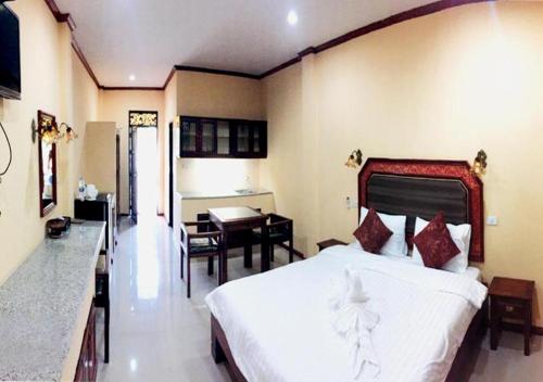 1 queen bed