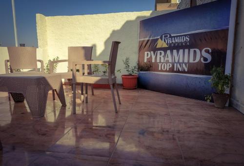 Pyramids Top Inn