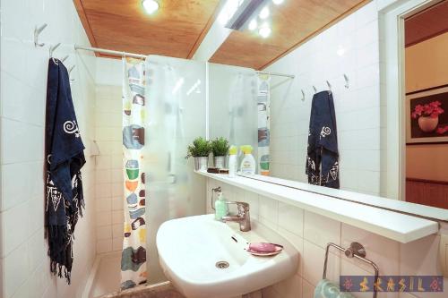 Two-Bedroom Apartment image 10