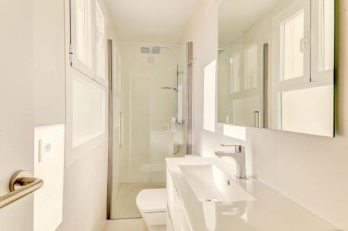 Apartment Migjorn Cel Seafront - image 10