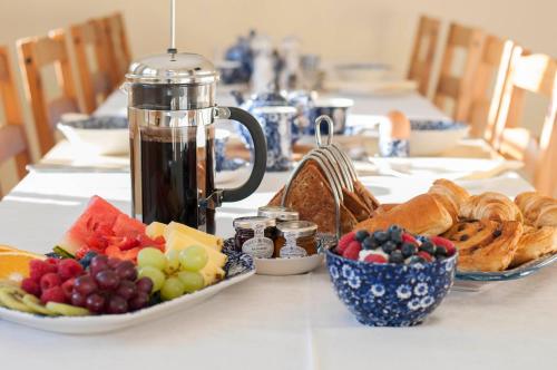 Leverton House - image 13