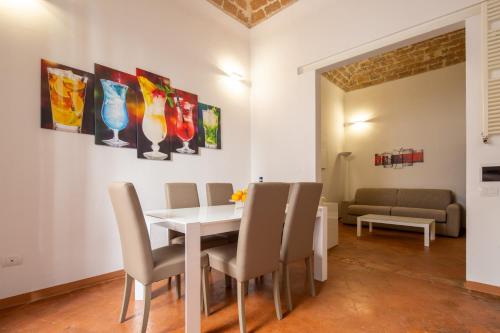 Lian Home in Florence - image 9