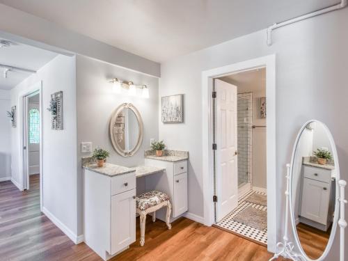 Updated Victorian Gem with Private Balcony home - main image