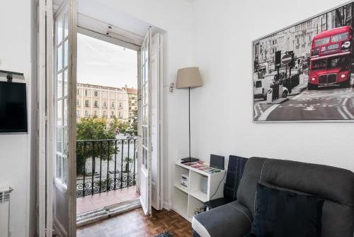 Apartment image 6