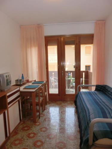 Condominio Corinzia - Photo 1