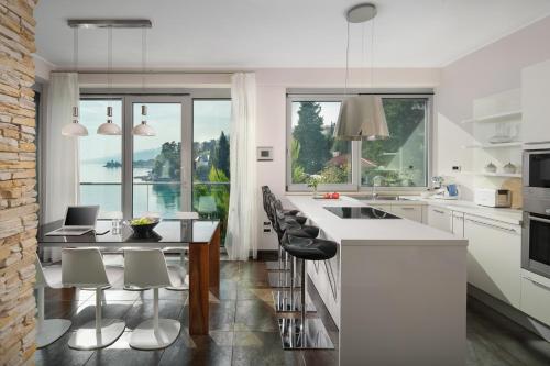 Villa Arentz - Front Sea Apartments