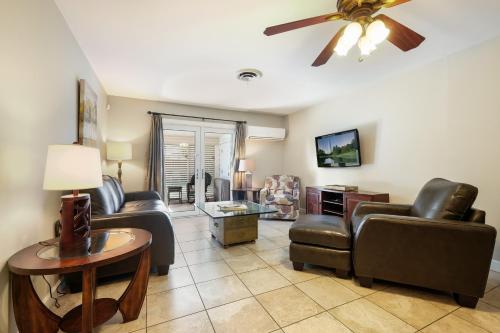 Sage Suite 1