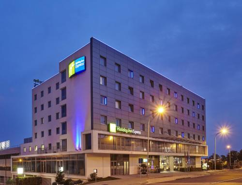 Holiday Inn Express Lisbon Alfragide, an IHG Hotel, Alfragide bei Sesimbra