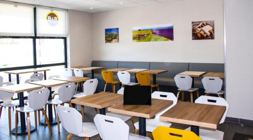 B&B Hôtel Montélimar Sud - image 4