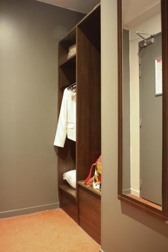 Orly Superior Hotel - image 11