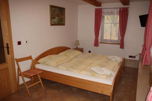 Chalupa u rybníka Čistá u Horek (Chalupa u rybnika Cista u Horek) in โบรอฟนิเซ