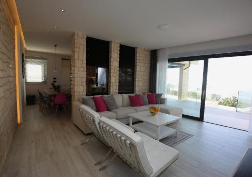 Villa Infinity, Šmrika (foto 10)
