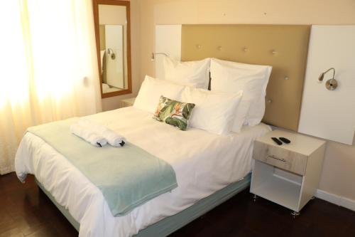 5 king beds