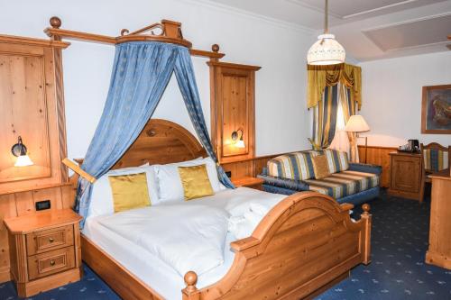 格倫沃爾德酒店 (Hotel Grunwald) in 卡瓦萊塞