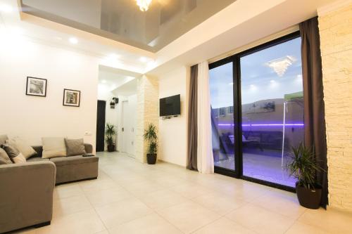 Downtown Tbilisi,Unique penthouse-Terrace