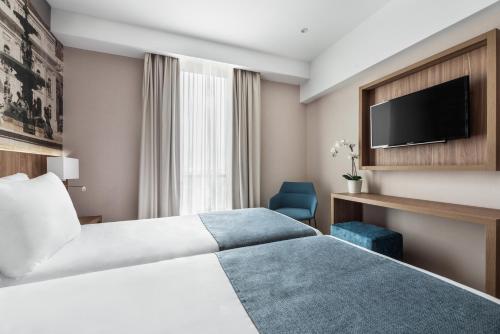 Exe Saldanha - image 6