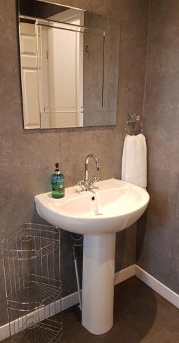 Levenhowe Holiday Apartment