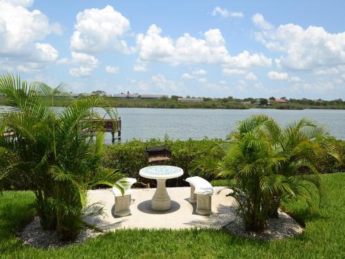 Sea Club 43 Charming Beach Community in อินเดียนชอร์ส (FL)