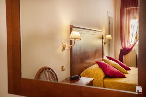 Hotel Alessandro Della Spina - image 4