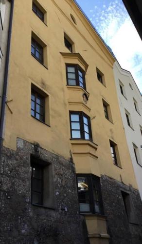Basic Apartments downtown - image 3