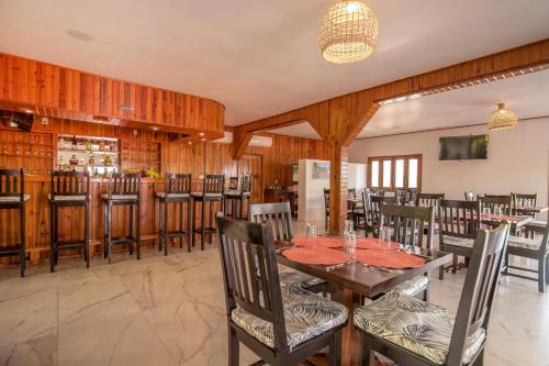 Falling Leaves Lodge in San Ignacio