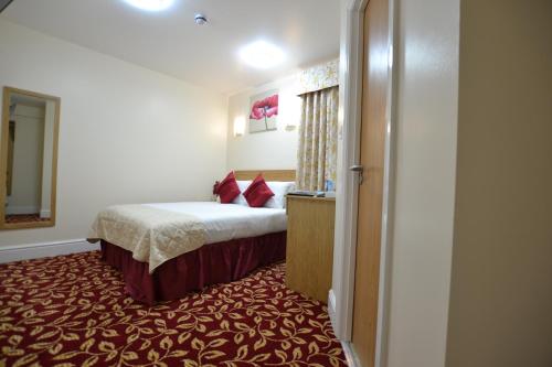 Best Western Greater London - image 21