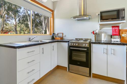 ห้องครัว, แบนโจส์ ออล ซีซั่น แอคคอมมอเดชั่น (Banjos All Seasons Accommodation) in แมนส์ฟิลด์