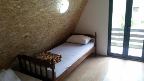 Katun Mokra accommodation & horseback riding