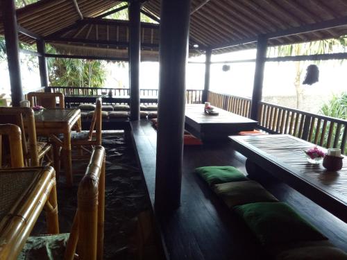 Good Karma Bungalows in أميد
