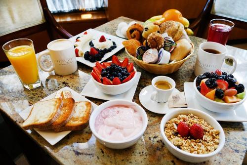 hotel photo