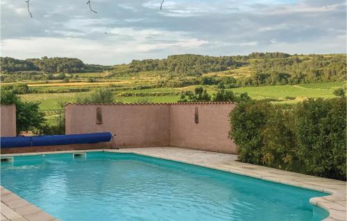 Beautiful home in Curzy w/ Outdoor swimming pool, WiFi and 4 Bedrooms gîte à louer Quarante