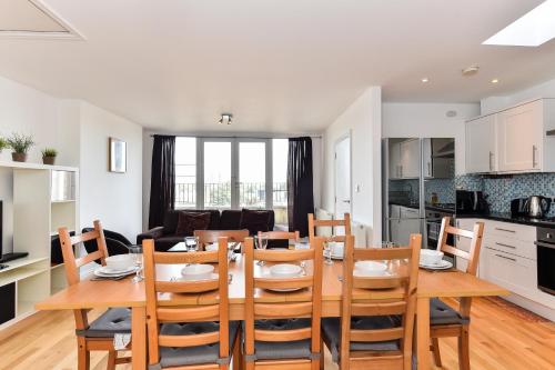 Regents Canal Apartments 2