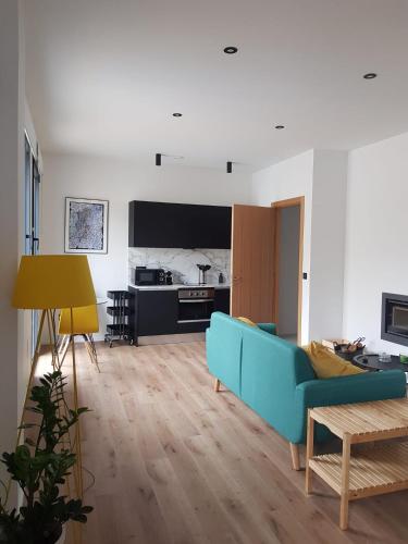 Párpados, casa con jacuzzi para dos (Parpados, casa con jacuzzi para dos) in Peñafiel