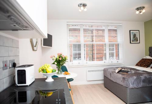 Studio Apartment (second floor)