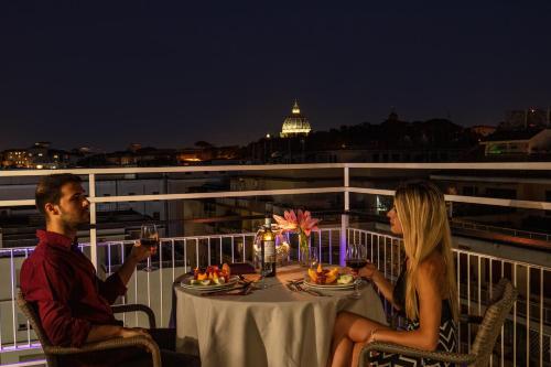 Rome Hotel Pacific 3-Star Hotel pool