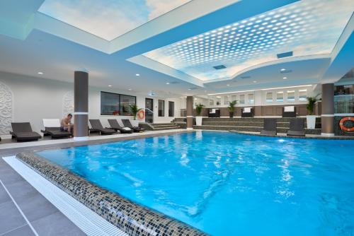 Úszómedence, Evita Hotel & SPA in Tlen