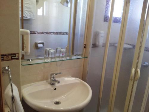 Hostal Juan XXIII - image 2