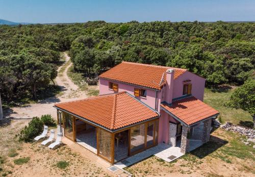 Viesnīcas āriene, Holiday home Verin in Belej